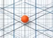Ilustração geométrica abstrata mostrando linhas finas de um grid com uma esfera laranja destacando o equilíbrio óptico.